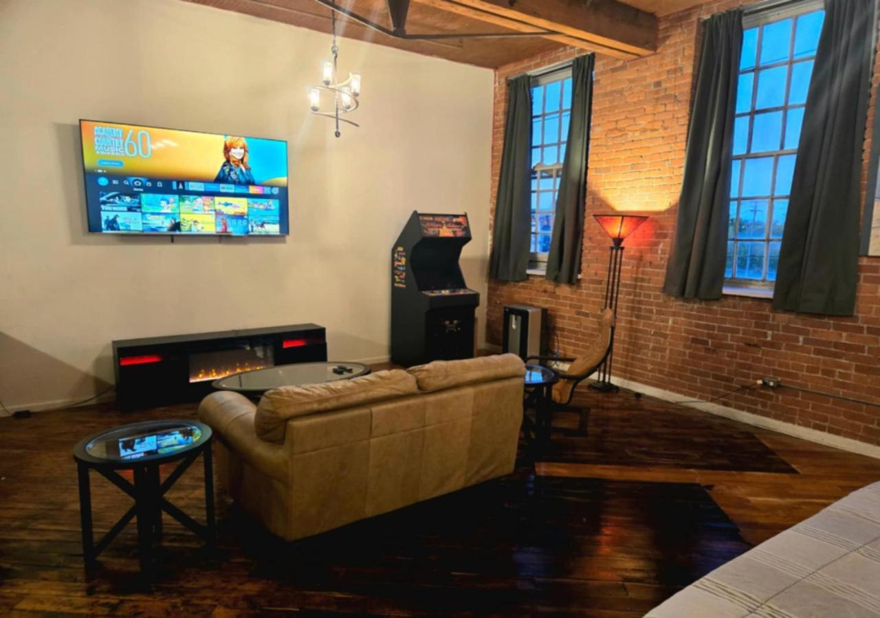 Motown Riverfront Loft Apartment Detroit
