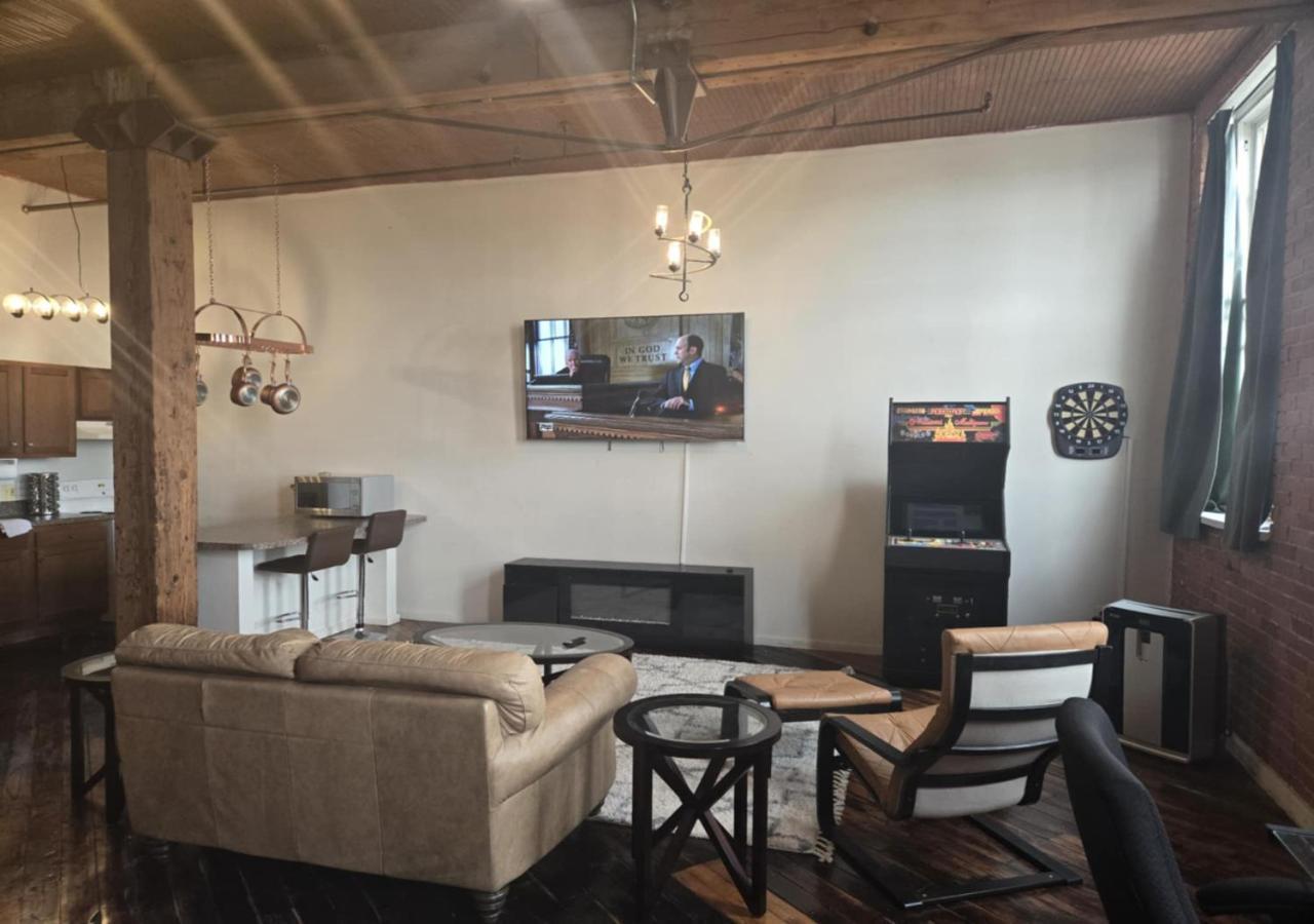 Apartment Motown Riverfront Loft Detroit